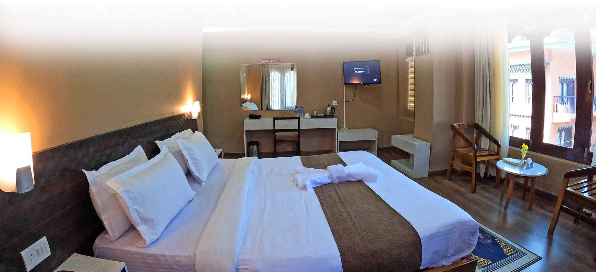 Tashi Ling Slider - roomB2